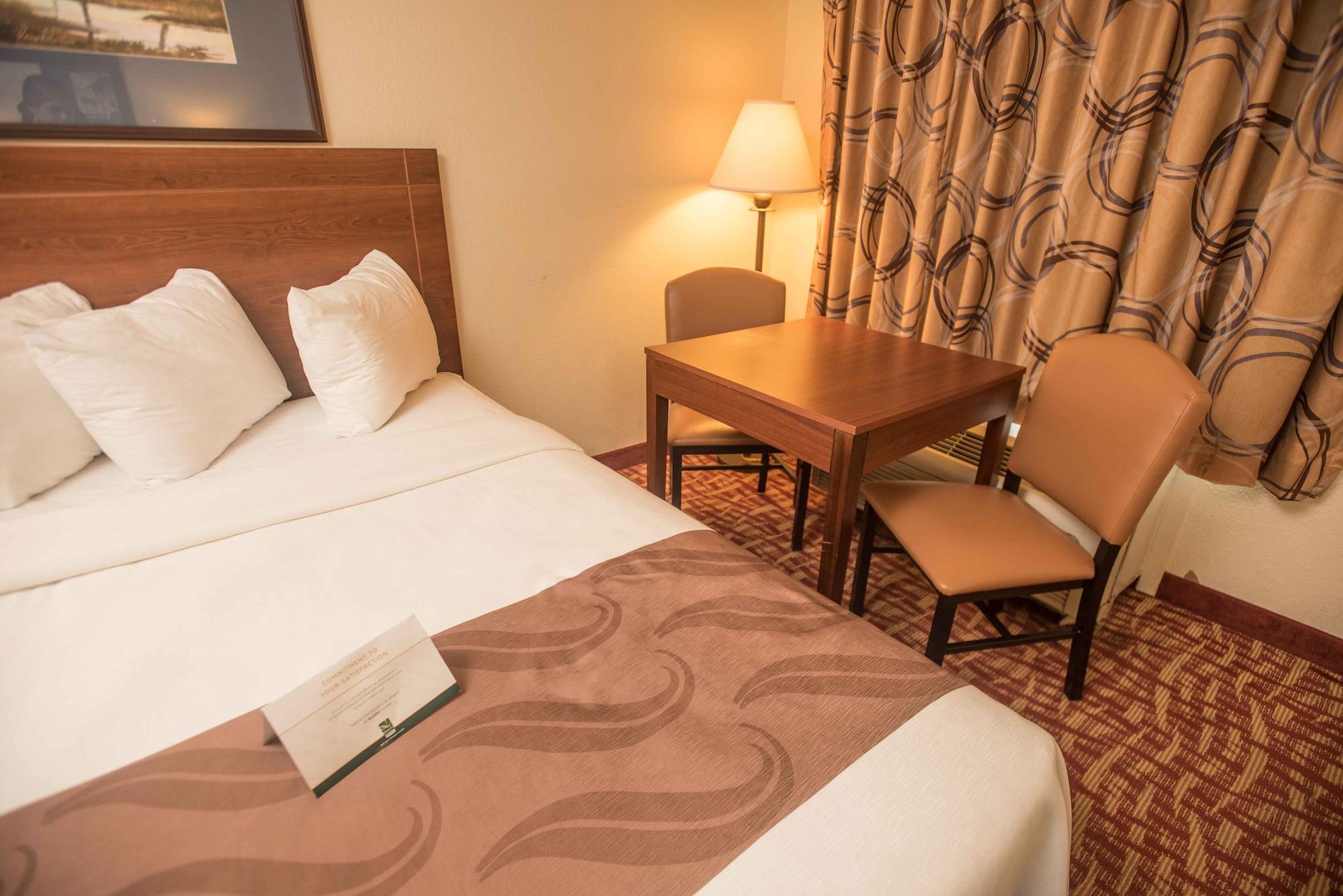 Quality Inn At Town Center Beaufort Eksteriør bilde