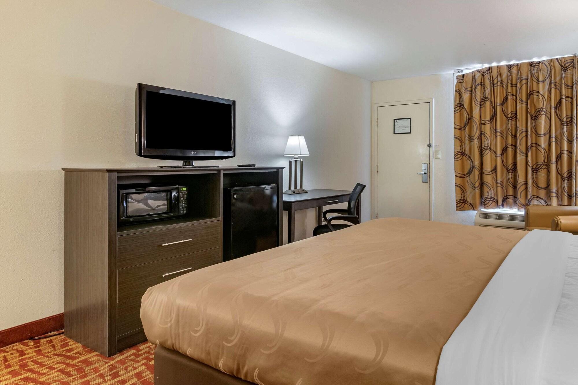 Quality Inn At Town Center Beaufort Eksteriør bilde